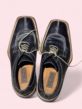 Authentic Pollini men’s black Italian leather dress shoes size 9